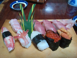 親戚の寿司屋で特上寿司！