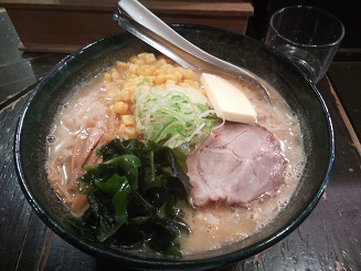 札幌味噌バターコーンラーメン