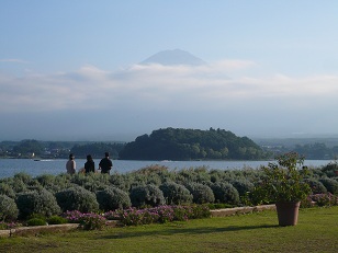 河口湖と富士山(1)