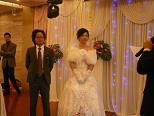 頑張って聞き取ってくれていた新郎新婦