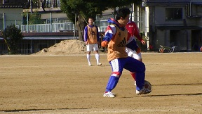 ドリブルで切り返し